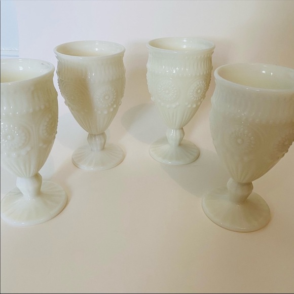 Vintage The Pioneer Woman Milk Glass Goblets set of 4.